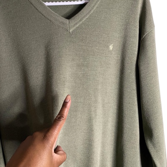 Gabicci Men's Green V-Neck Pullover Knit Sweater - Picture 8 of 8